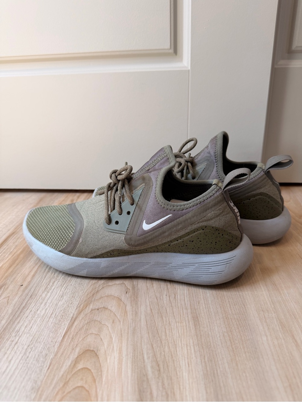 Nike Olive Green Running Shoes